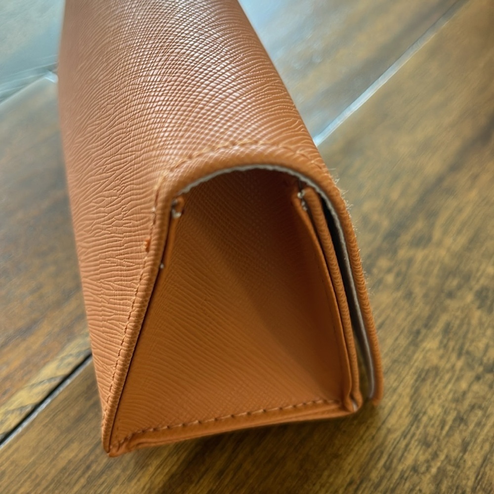 Tory Burch Orange sunglasses case - Picture 5 of 11